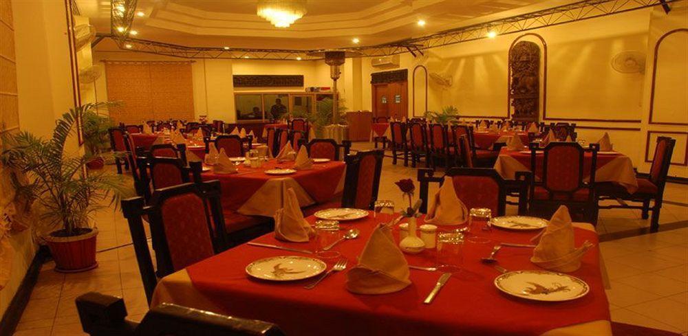 Classic Residency Haridwār Buitenkant foto
