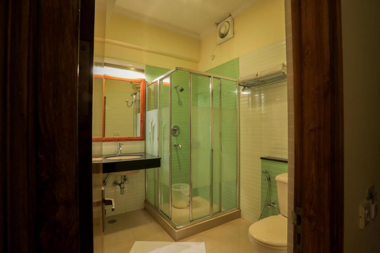 Classic Residency Haridwār Buitenkant foto