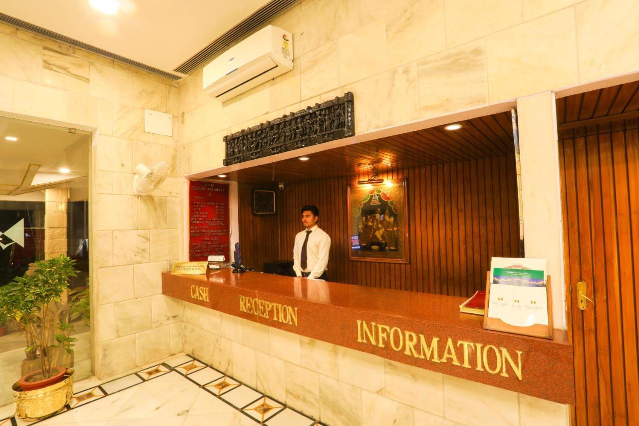 Classic Residency Haridwār Buitenkant foto