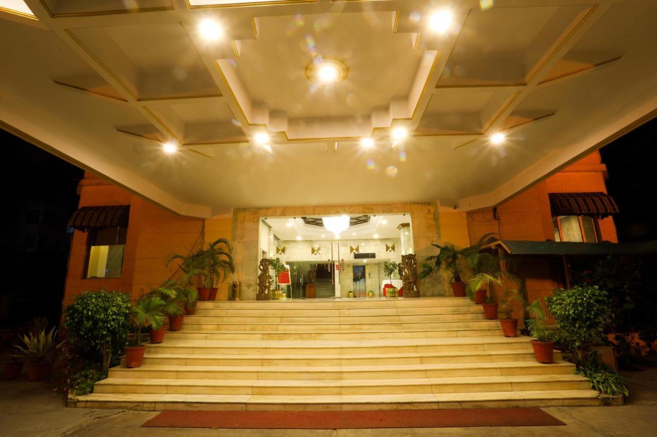 Classic Residency Haridwār Buitenkant foto