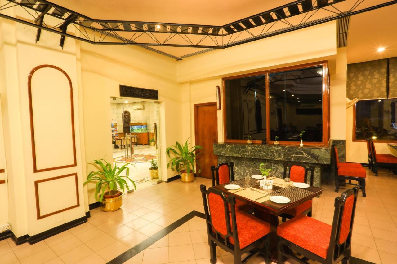 Classic Residency Haridwār Buitenkant foto