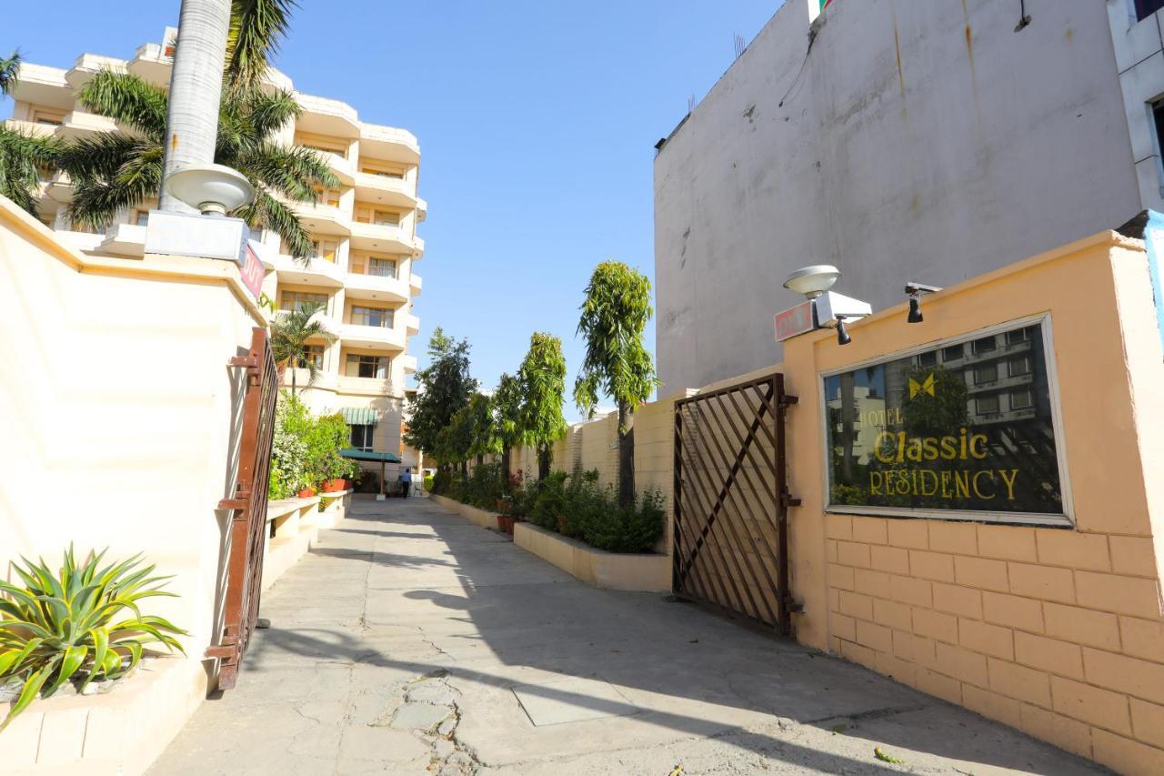 Classic Residency Haridwār Buitenkant foto
