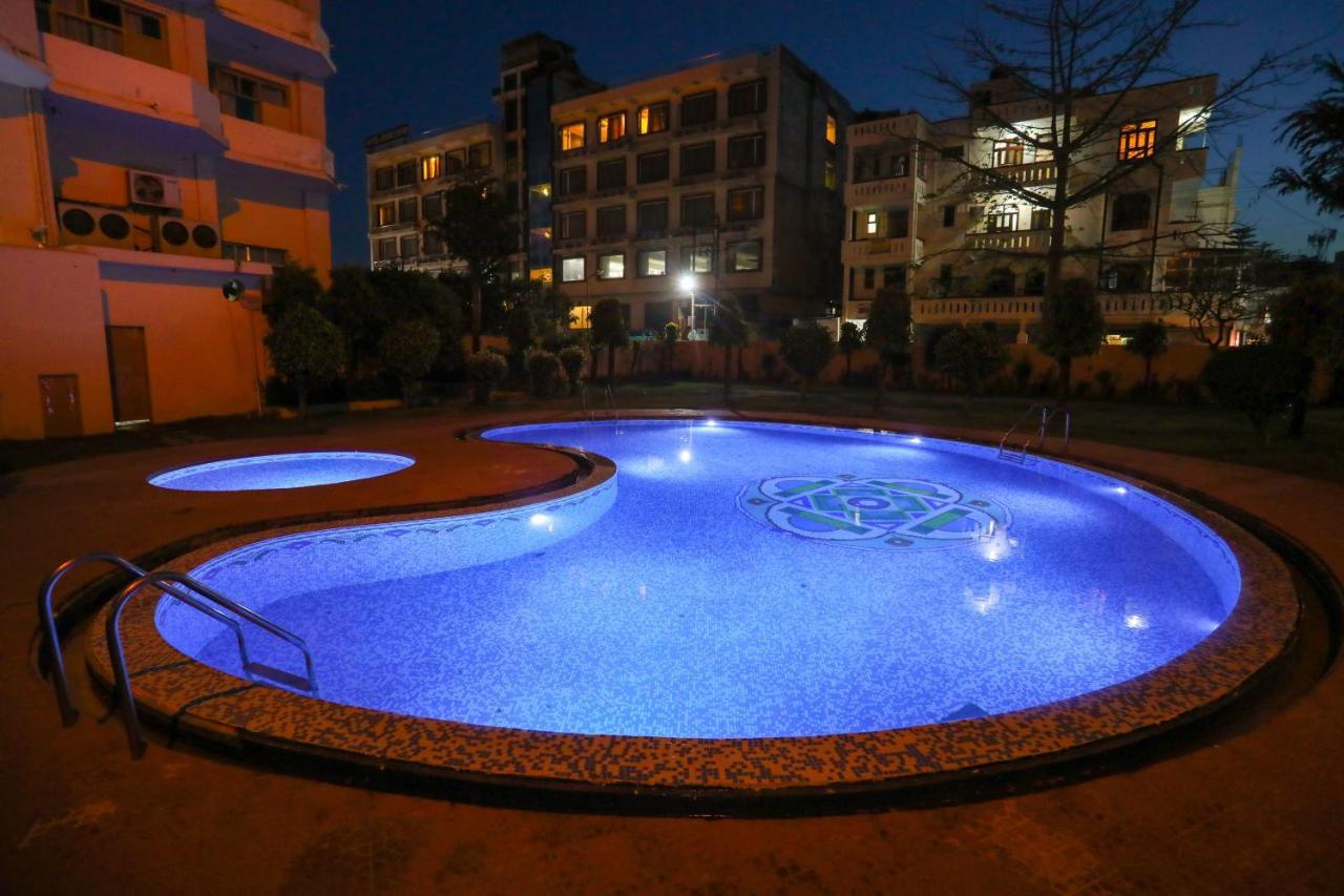 Classic Residency Haridwār Buitenkant foto