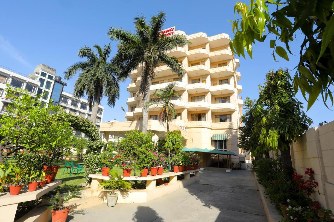 Classic Residency Haridwār Buitenkant foto
