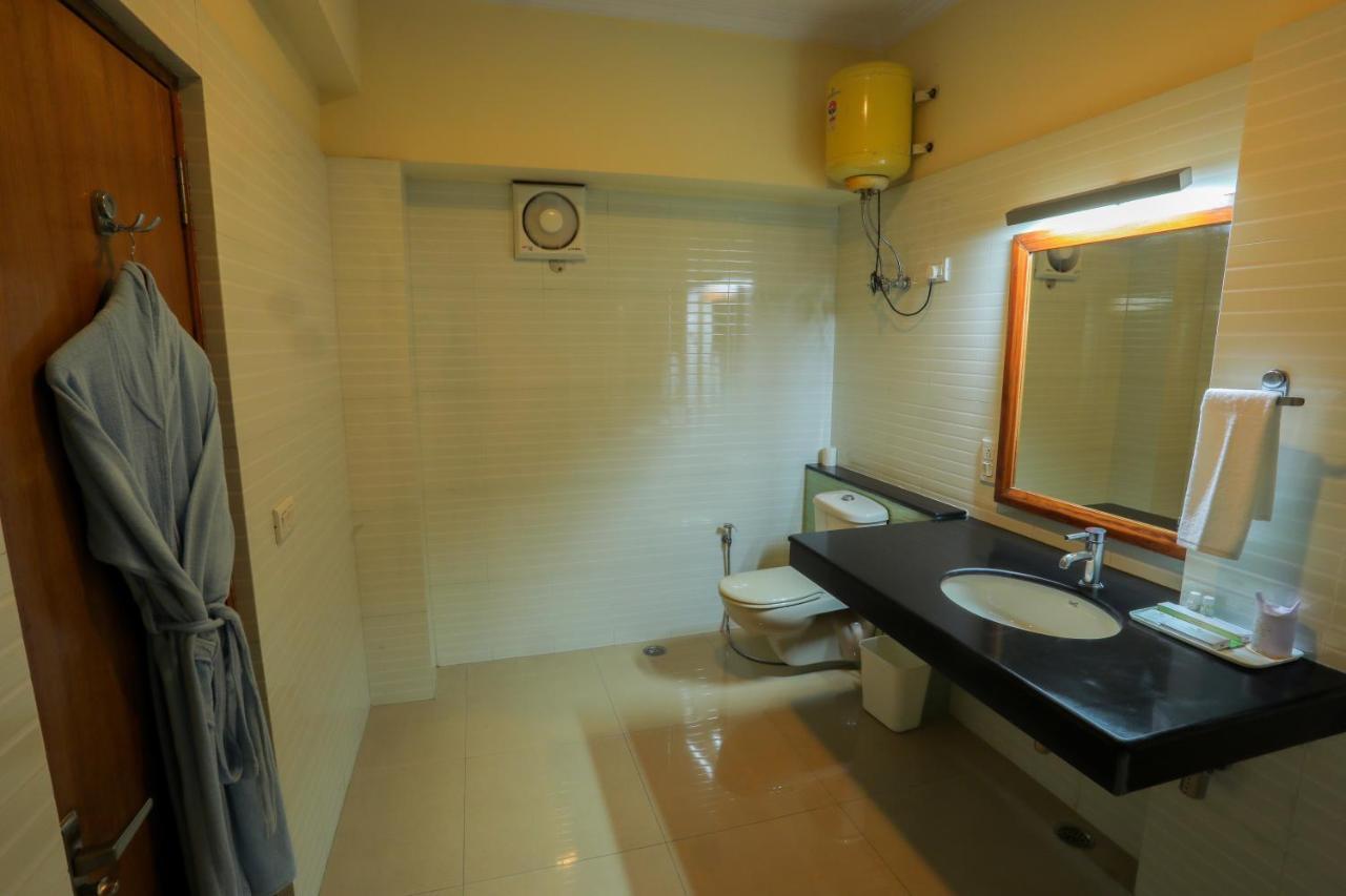 Classic Residency Haridwār Buitenkant foto